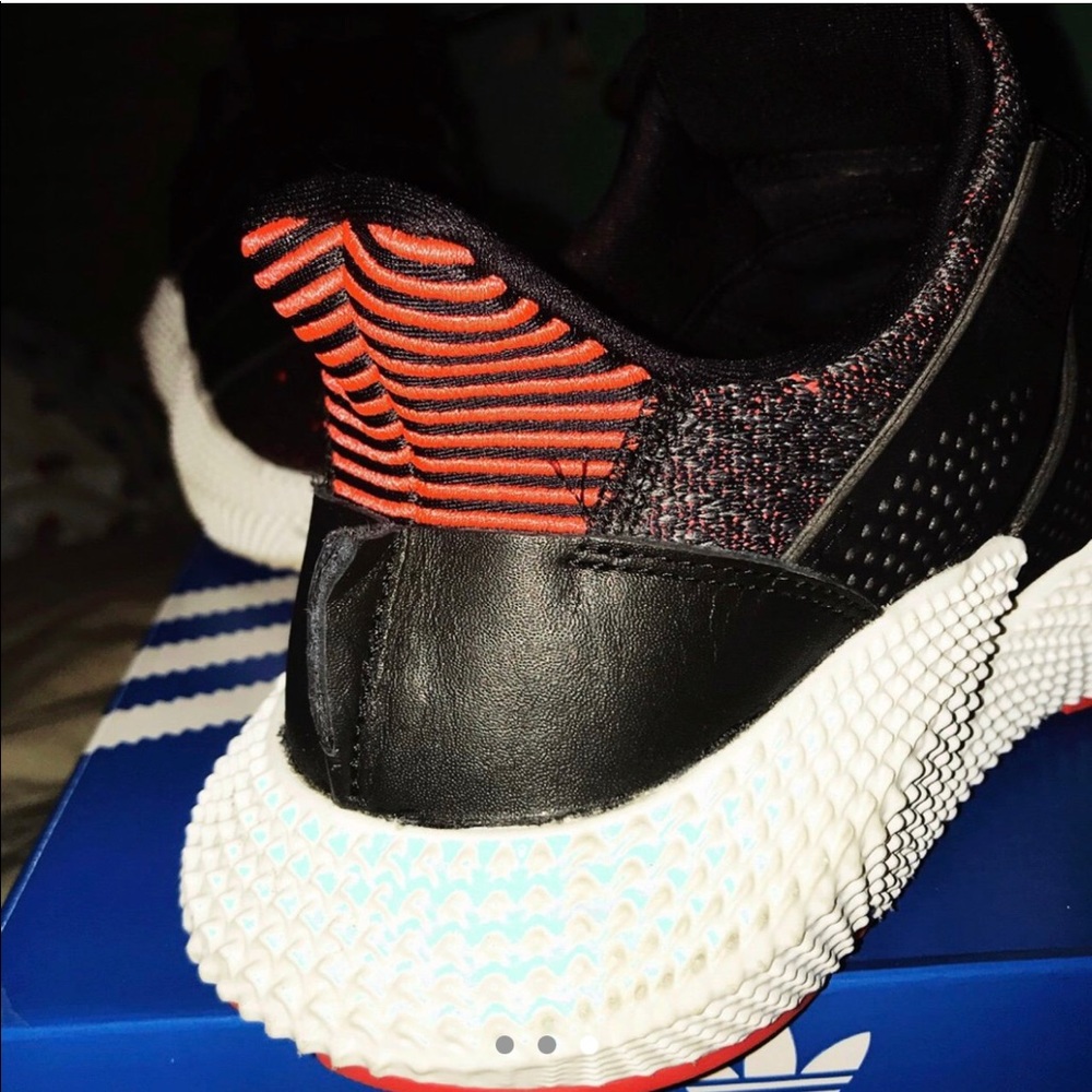 Adidas Prophere size men’s 9
